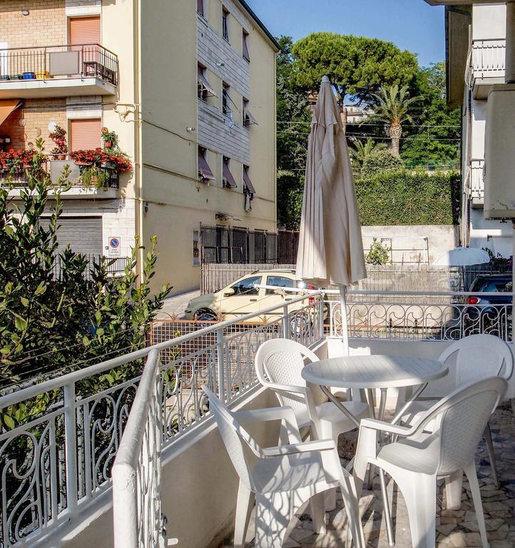 Casa Maria Apartment San Benedetto del Tronto Bagian luar foto