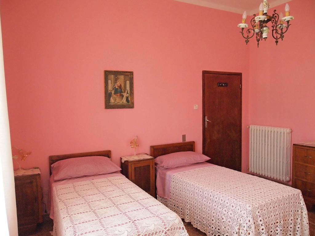 Casa Maria Apartment San Benedetto del Tronto Bagian luar foto